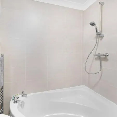 Dom wakacyjny Esher House