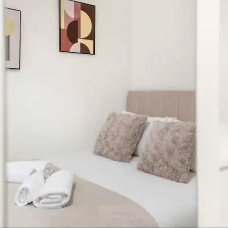 Дом отдыха Esher House Мидлсбро